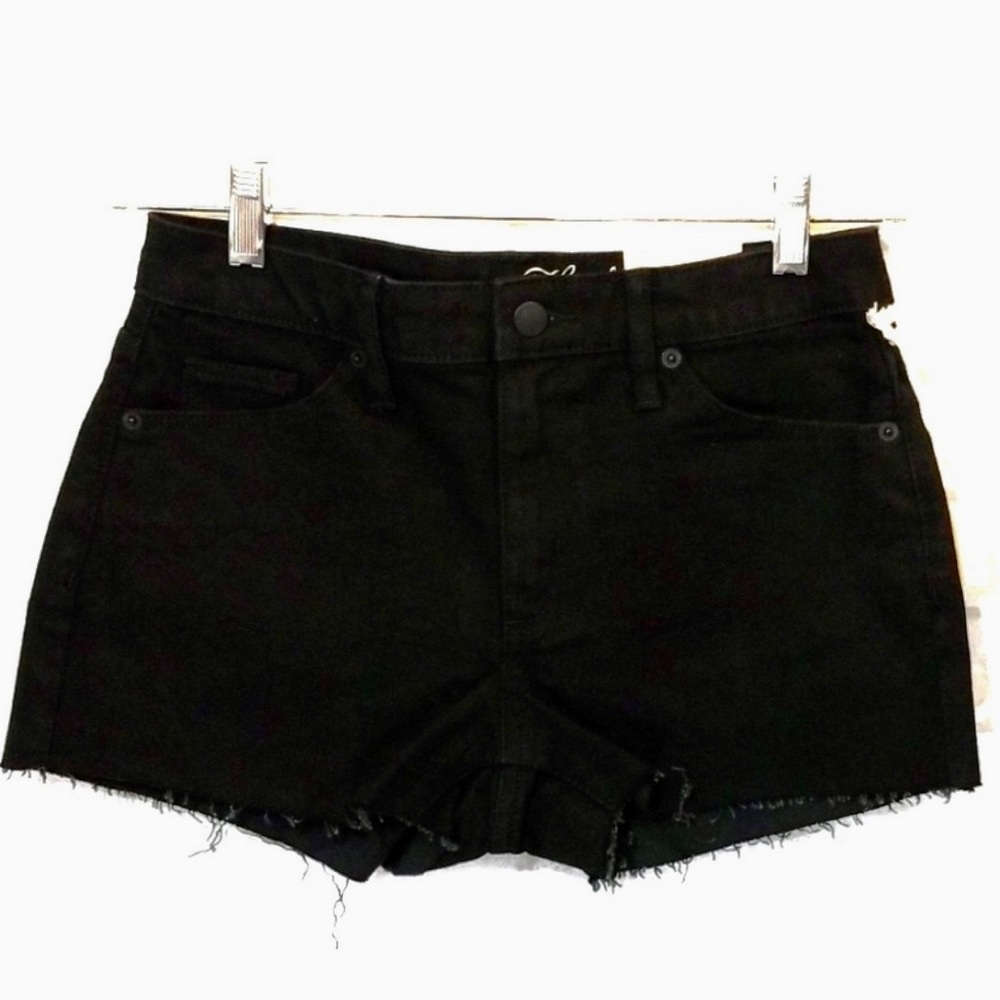 High rise Universal Thread Jean Shorts